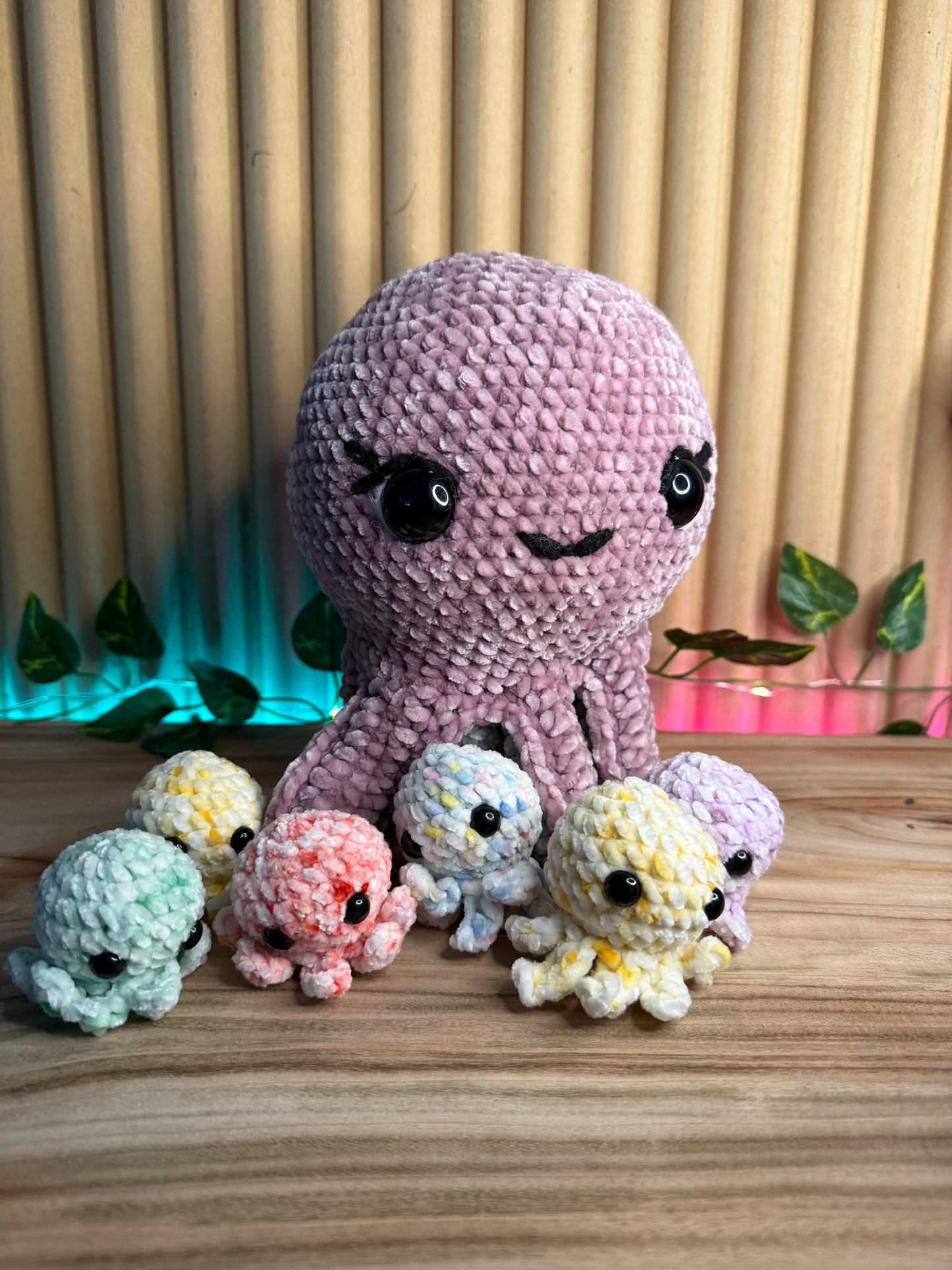 Octopus Mum & babies